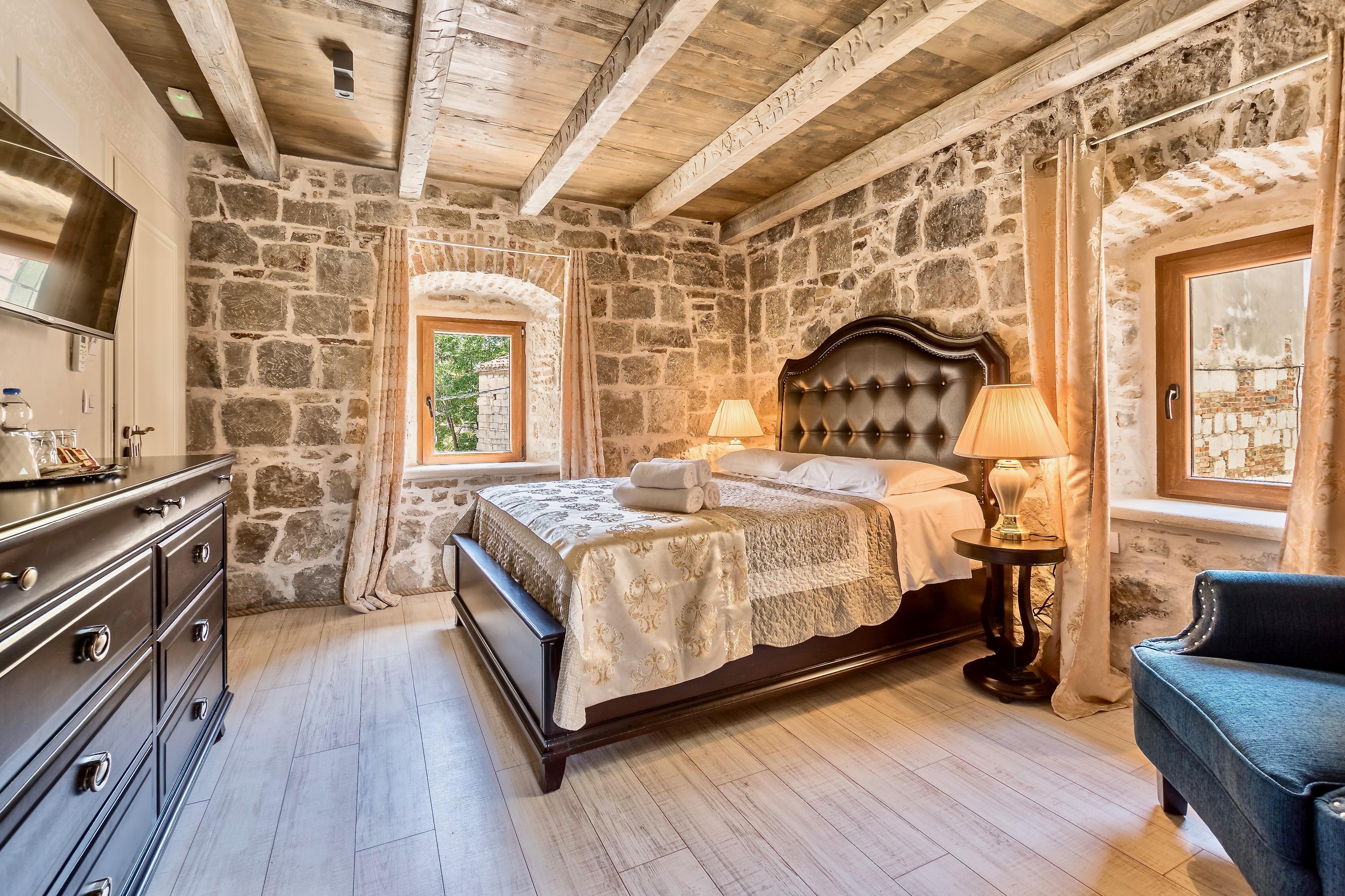 Heritage Palace Varos - Mag Quaint & Elegant Boutique Hotels Сплит Экстерьер фото
