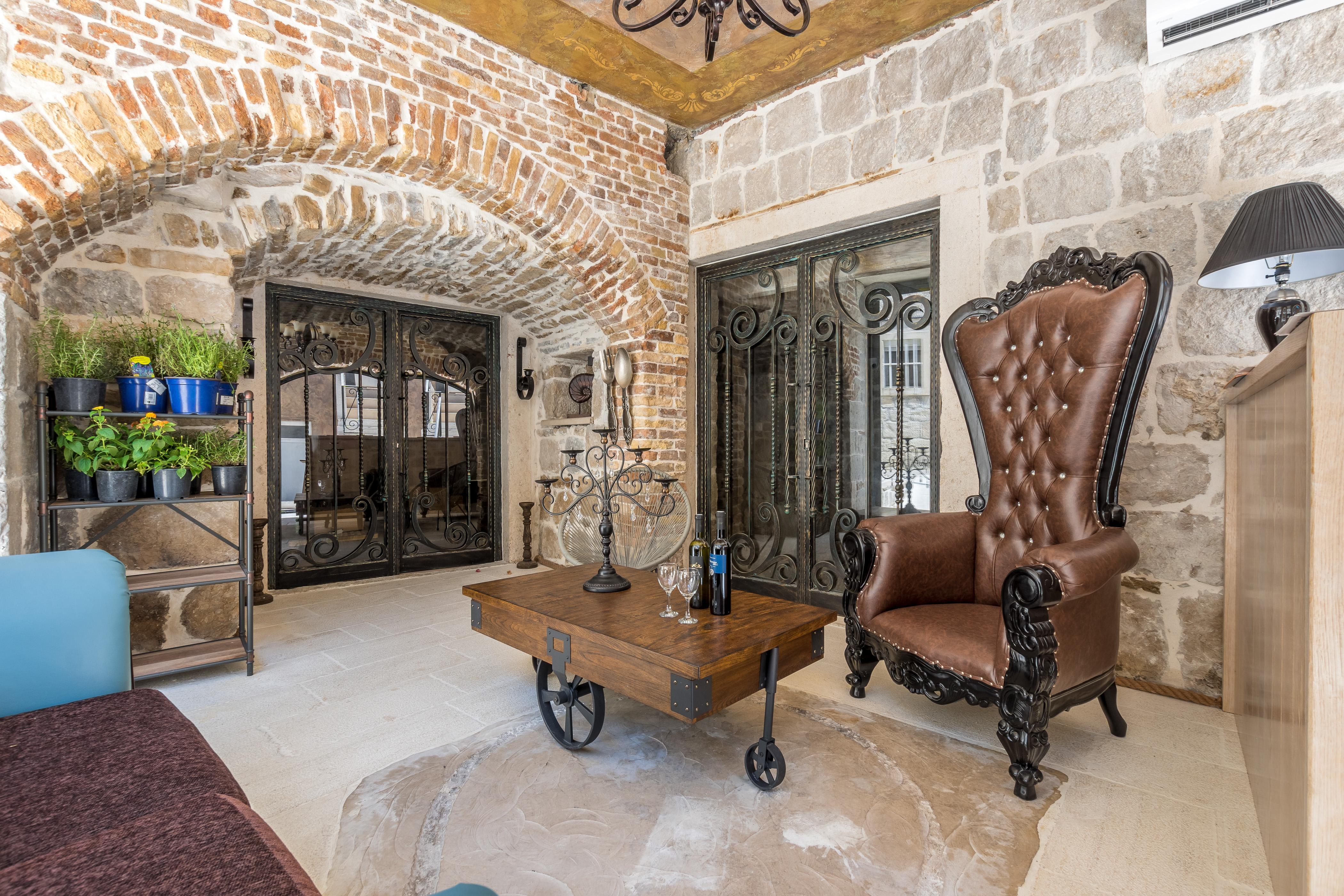 Heritage Palace Varos - Mag Quaint & Elegant Boutique Hotels Сплит Экстерьер фото